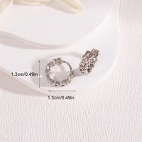 1 Pair Simple Style Solid Color Grid Hollow Out Brass Rhodium Plated Earrings main image 3