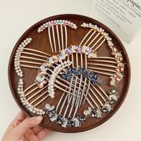 Women's Simple Style Shiny Round Butterfly Alloy Plating Inlay Rhinestones Pearl Insert Comb main image 3