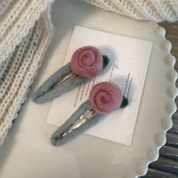 Women's Sweet Flower Yarn Hair Clip main image 5