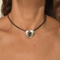 Retro Heart Shape Alloy Wax Rope Plating Women's Necklace main image 6