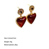 1 Pair Retro French Style Heart Shape Inlay Alloy Resin 18K Gold Plated Drop Earrings main image 2