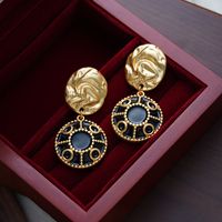 1 Pair Elegant Vintage Style French Style Round Enamel Pleated Alloy 18K Gold Plated Drop Earrings main image 6