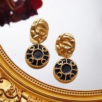 1 Par Elegante Estilo Vintage Estilo Francés Ronda Esmalte Plisado Aleación Chapados en oro de 18k Pendientes De Gota main image 5