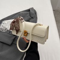 Women's Medium Pu Leather Solid Color Classic Style Zipper Underarm Bag sku image 11