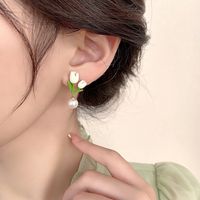 1 Pair Simple Style Flower Plating Arylic Gold Plated Drop Earrings main image 3