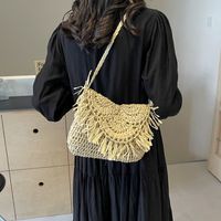 Women's Straw Solid Color Classic Style Weave Sewing Thread Flip Cover Crossbody Bag sku image 1