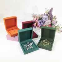 Classical Solid Color Flannel Jewelry Boxes main image 1