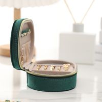 Classical Solid Color Flannel Jewelry Boxes main image 5