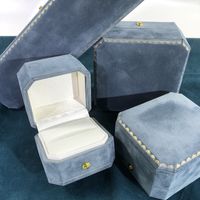 Elegant Solid Color Flannel Jewelry Boxes main image 5