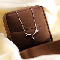 Sterling Silver Simple Style Flower Inlay Zircon Pendant Necklace main image 5