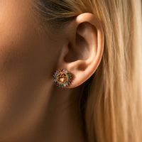 1 Pair Sweet Paw Print Hollow Out Inlay Copper Zircon Ear Studs main image 1