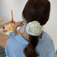 امرأة أسلوب بسيط ورد قماش ربطة شعر main image 4