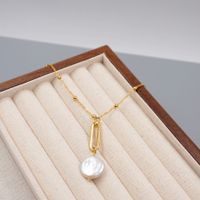 Freshwater Pearl Titanium Steel Gold Plated Vintage Style Baroque Style Chain Round Pendant Necklace main image 5