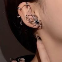 1 Piece Sweet Cool Style Spider Plating Inlay Alloy Artificial Gemstones Ear Cuffs main image 2