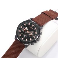 Casual Solid Color Buckle Quartz Men's Watches main image 4