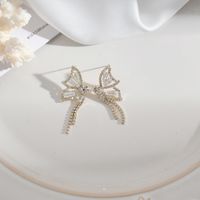 1 Pair Elegant Simple Style Flower Butterfly Alloy Drop Earrings Ear Studs sku image 34