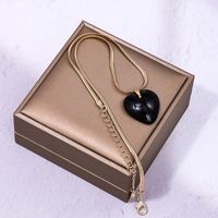 Sweet Classic Style Commute Heart Shape Arylic Copper Alloy Women's Pendant Necklace main image 4