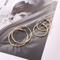 1 Paar Elegant Runden Handgemacht Metall Kupfer Vergoldet Reif Ohrringe main image 4