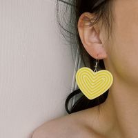 1 Pair Casual Simple Style Heart Shape Plastic Earrings main image 4