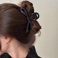 Women's Simple Style Bow Knot Arylic Hollow Out Hair Claws main image 3