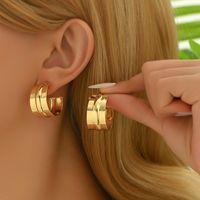 1 Pair Simple Style Classic Style C Shape Iron Ear Studs main image 3