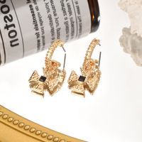 1 Pair Glam Baroque Style Cross Inlay Alloy Zinc Rhinestones Drop Earrings main image 1