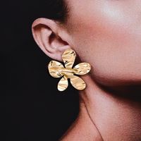1 Pair IG Style Simple Style Flower Alloy Ear Studs main image 1