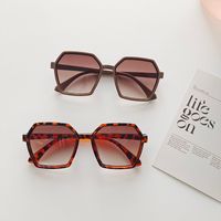 Vacation Solid Color Pc Resin Polygon Full Frame Women's Sunglasses main image 6