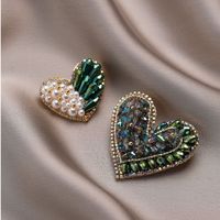 Elegant Heart Shape Copper Women's Brooches main image 4
