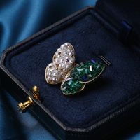Elegant Butterfly Copper Women's Brooches main image 4