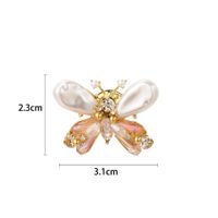 Elegant Butterfly Baroque Pearls Copper Women's Brooches main image 2