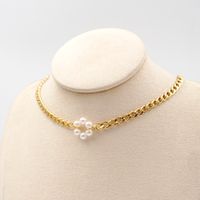 Casual Retro Simple Style Flower 304 Stainless Steel Imitation Pearl Titanium Steel Beaded Gold Plated Women's Necklace main image 3