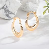 1 Paire Style Simple Rond Le Cuivre Plaqué Or 18K Boucles D'oreilles Cerceau main image 3