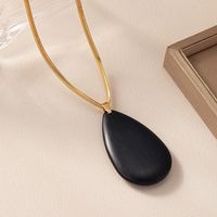 Classical Retro Classic Style Water Droplets Wood Copper Alloy Women's Pendant Necklace main image 8