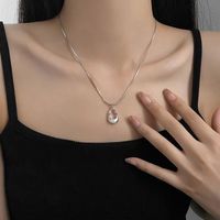 Simple Style Geometric Alloy Plating None Platinum Plated Women's Pendant Necklace main image 4