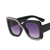 New Fashion Square Frame S-shaped Inlaid Diamond Women Sunglasses sku image 2