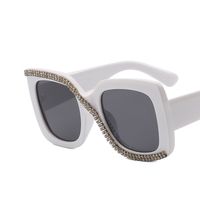 New Fashion Square Frame S-shaped Inlaid Diamond Women Sunglasses sku image 3