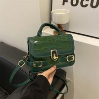 Women's Pu Leather Solid Color Elegant Flip Cover Handbag main image 8