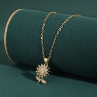 Kupfer Einfacher Stil Blume Überzug Inlay Zirkon Halskette Mit Anhänger main image 2