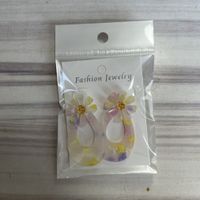 1 Pair Classic Style Flower Plastic Resin Drop Earrings sku image 3