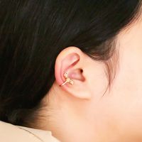 1 Pair Elegant Simple Style Star Flower Butterfly Copper Zircon 18K Gold Plated Ear Cuffs main image 4