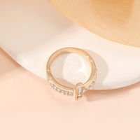 Wholesale Jewelry Elegant Geometric Solid Color Alloy Rhinestones Gold Plated Asymmetrical Inlay Rings main image 3