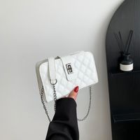 Women's Medium Pu Leather Argyle Streetwear Lock Clasp Shoulder Bag sku image 3