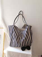 Women's Large Canvas Stripe Classic Style Open Shoulder Bag sku image 3