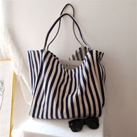 Women's Large Canvas Stripe Classic Style Open Shoulder Bag main image 2