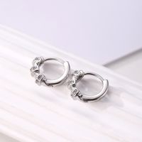 1 Pair Elegant Simple Style Round Copper Zircon Silver Plated Hoop Earrings main image 5