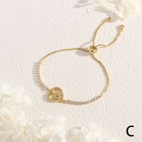 Le Cuivre Style IG Romantique Commuer Carré Forme De Cœur Évider Incruster Zircon Bracelets main image 9