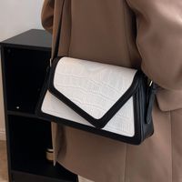 Women's Small Pu Leather Color Block Classic Style Flip Cover Crossbody Bag main image 5