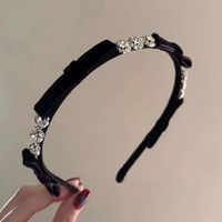 Women's Simple Style Bow Knot Velvet Inlay Rhinestones Hair Band sku image 1