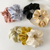 Women's Simple Style Solid Color Cloth Hair Tie main image 3